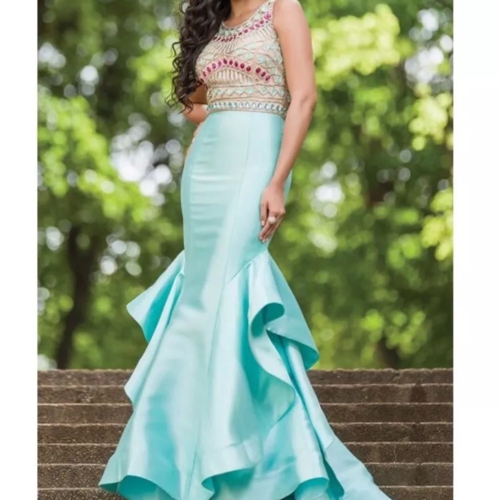 Jovani prom dress